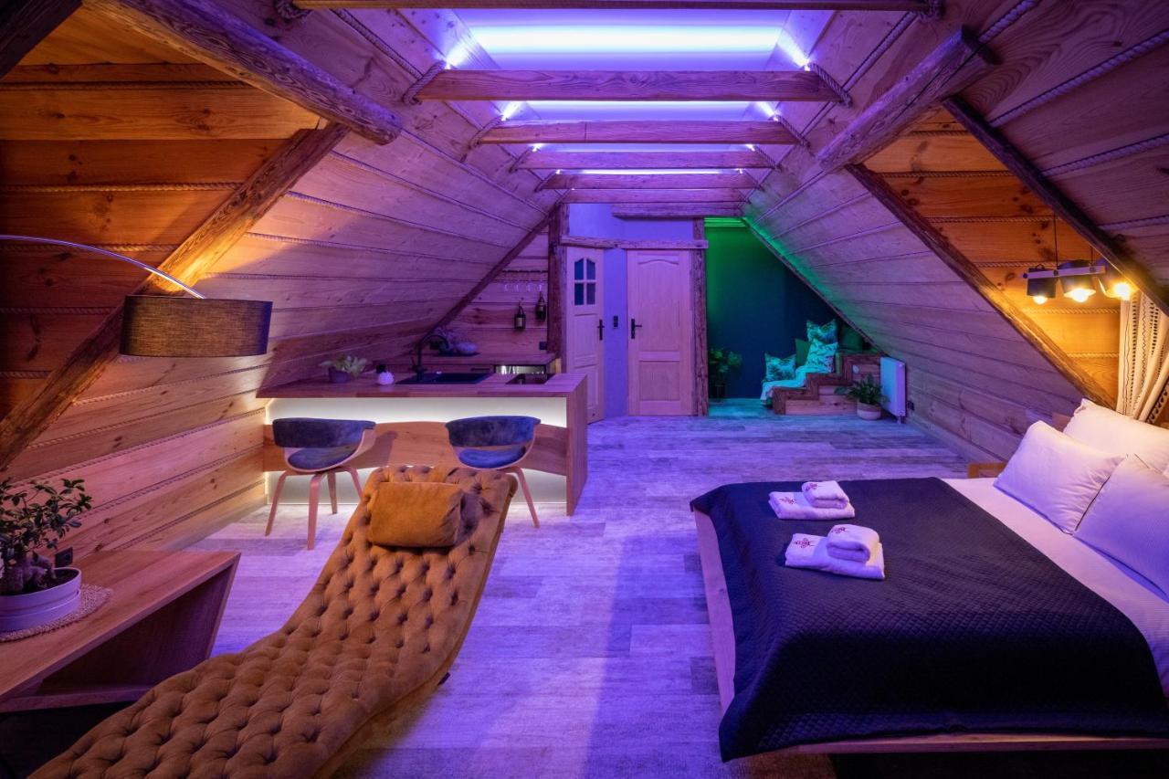 Nadlesniczowka - Bieszczadzka Zagroda Holiday home Weremien